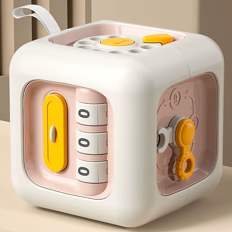 Explorer Skills Busy Cube Toy