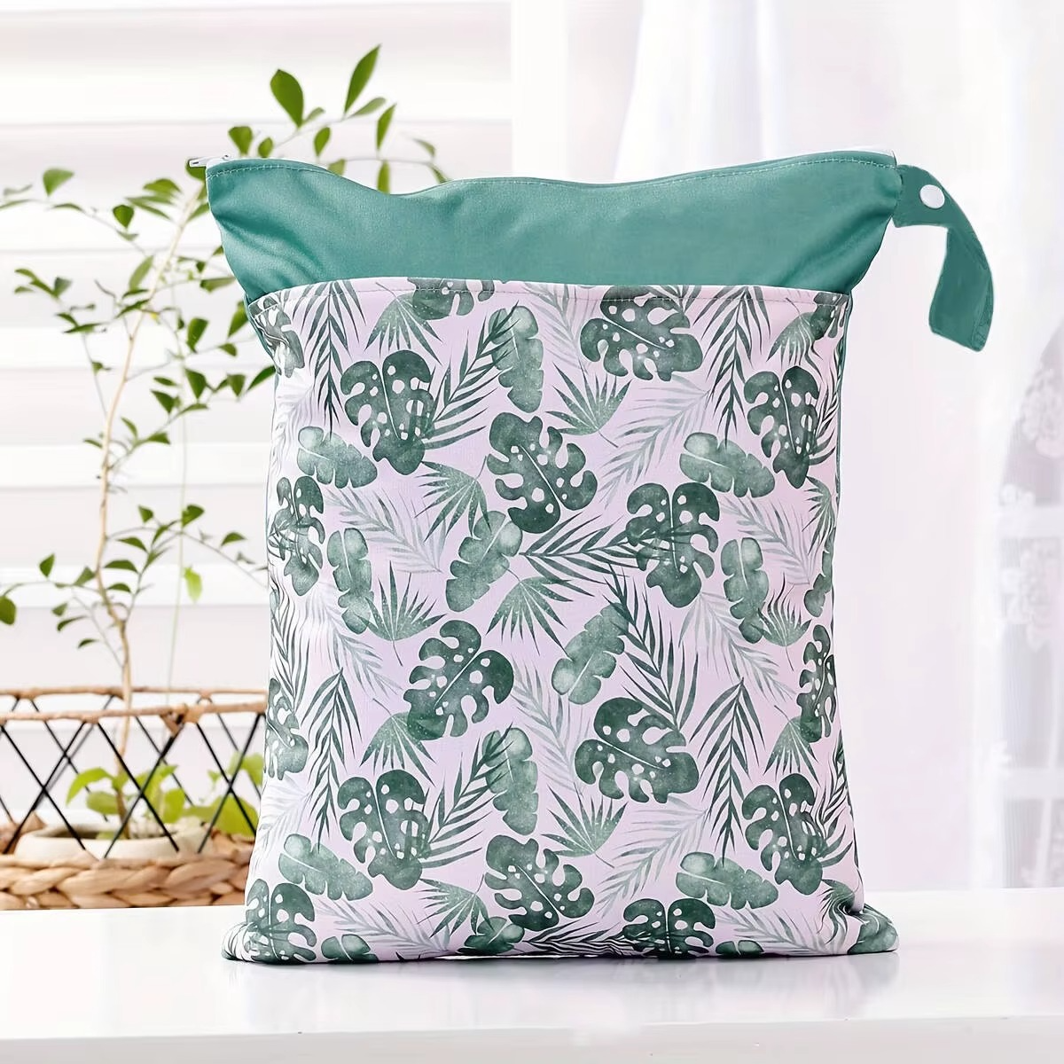 Waterproof WetDry Travel Organizer Bag