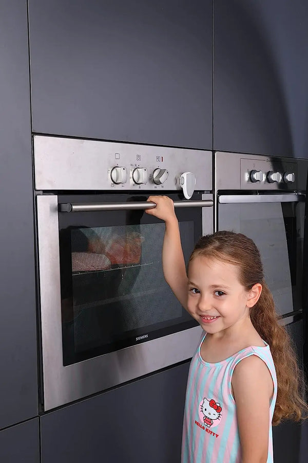 SafeLatch Oven Guard