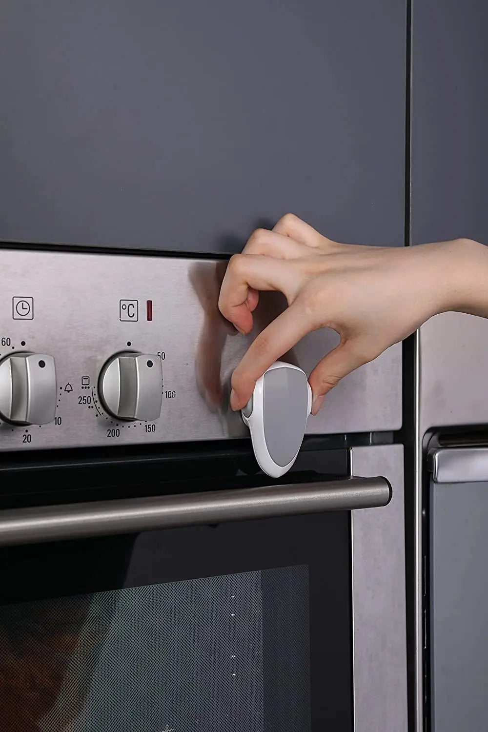 SafeLatch Oven Guard