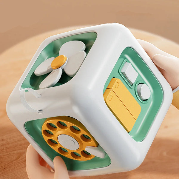Explorer Skills Busy Cube Toy